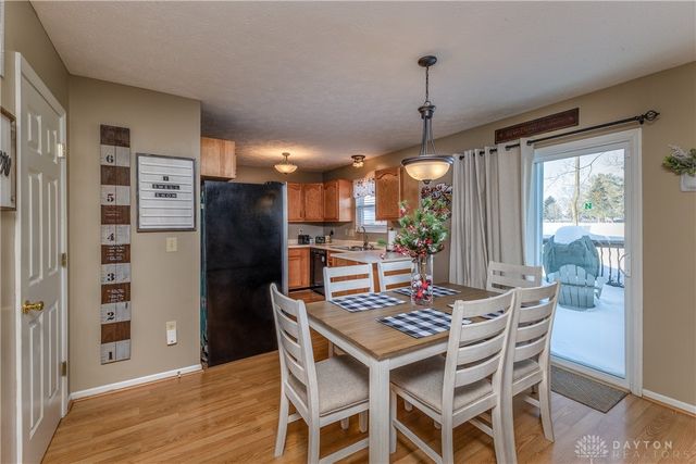 320 Sagebrush Drive, Englewood, OH 45315