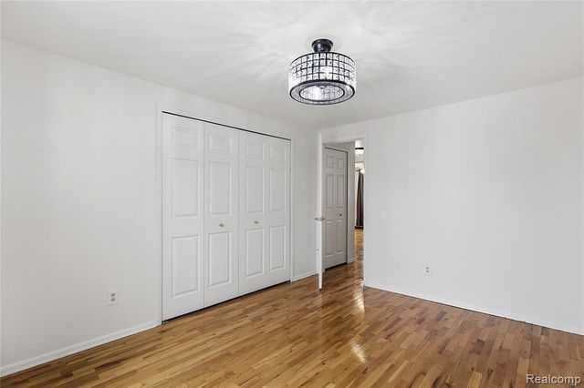 11427 Messmore, Utica, MI 48317