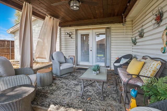 2726 Oak Trail, Carrollton, TX 75007