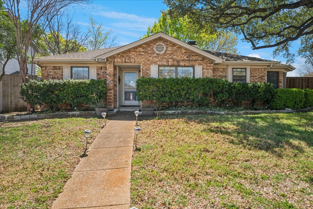 2726 Oak Trail, Carrollton, TX 75007