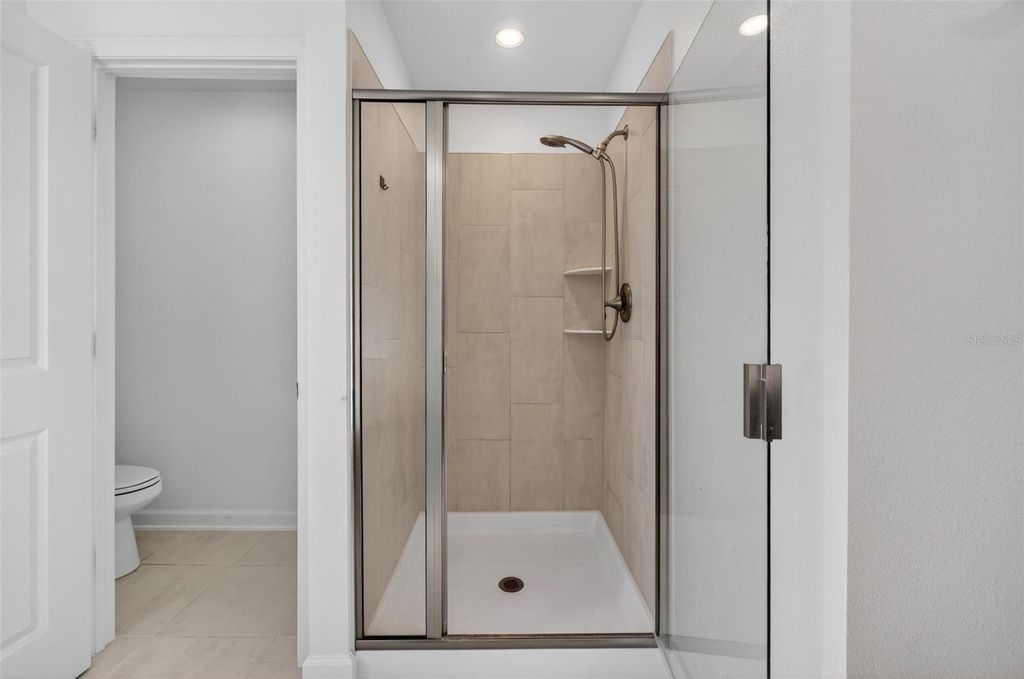 Image 22 of property listing at 11806 LANGUAGE WAY, Orlando, FL 32832