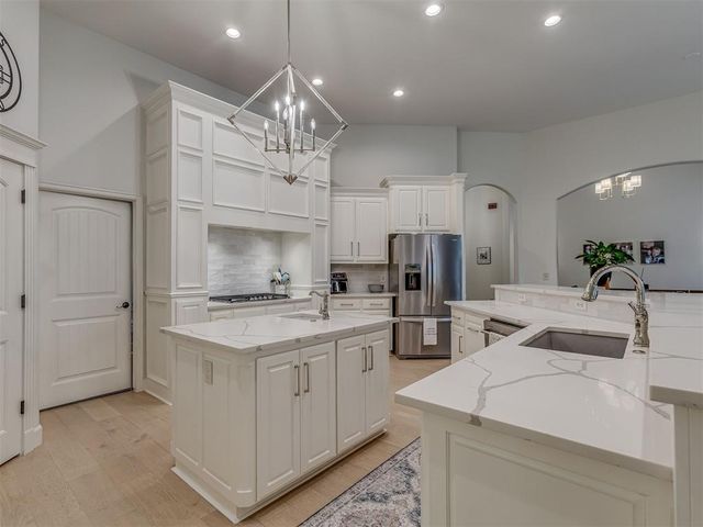 1308 NW 189th Street, Edmond, OK 73012