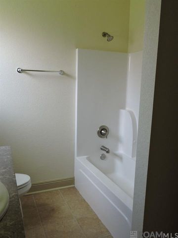 10125 Montrachet Dr, Baton Rouge, LA 70817