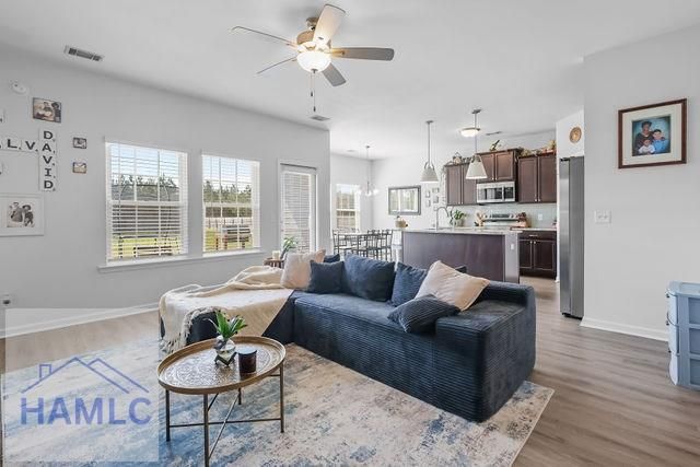1916 Arnold Drive SE, Allenhurst, GA 31301