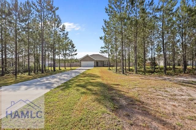 1916 Arnold Drive SE, Allenhurst, GA 31301