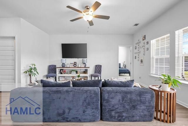 1916 Arnold Drive SE, Allenhurst, GA 31301