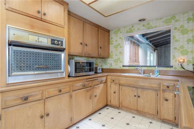 12211 Granite, Garden Grove, CA 92843