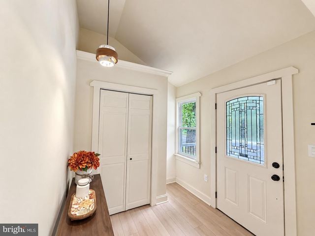 329 WOODBURY TURNERSVILLE RD, Grenloch, NJ 08032