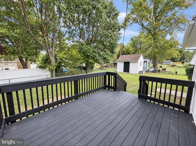 329 WOODBURY TURNERSVILLE RD, Grenloch, NJ 08032