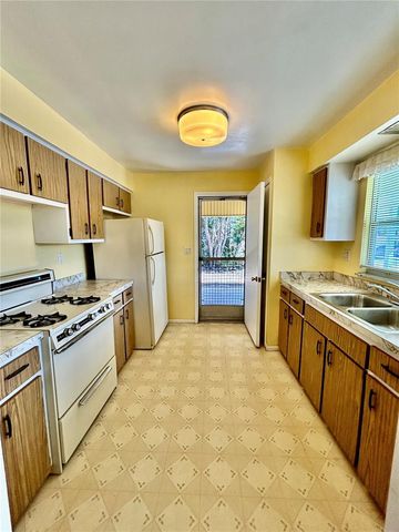 3915 SW 139TH STREET ROAD, Ocala, FL 34473