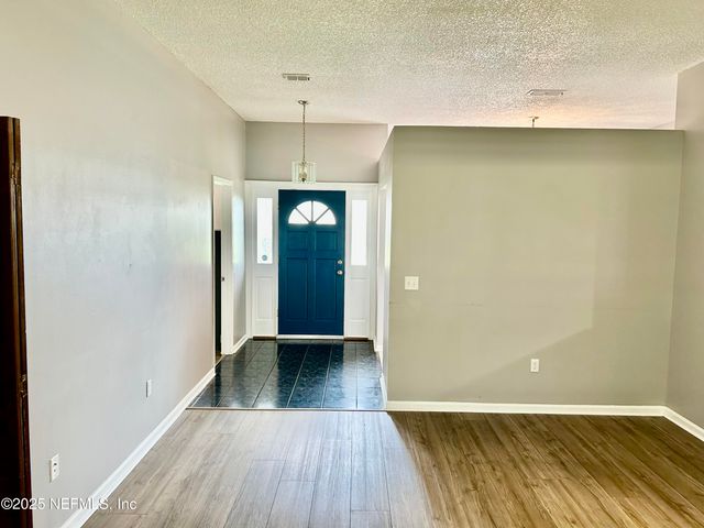 763 SANDLEWOOD Drive, Orange Park, FL 32065