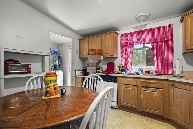 3349 Willow Street, Cottonwood, CA 96022