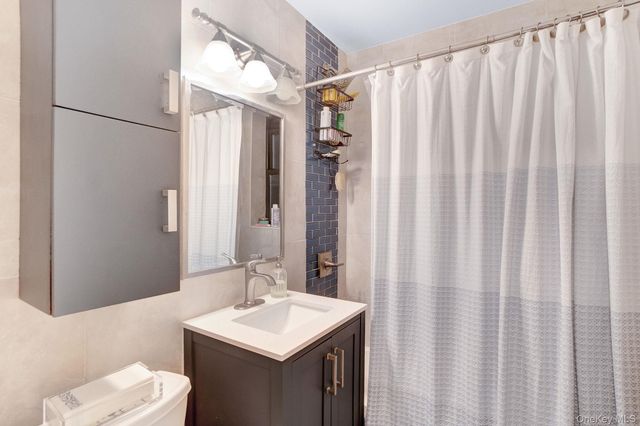 105-30 66th Avenue 3E, Forest Hills, NY 11375