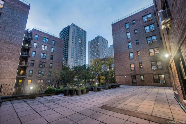 105-30 66th Avenue 3E, Forest Hills, NY 11375