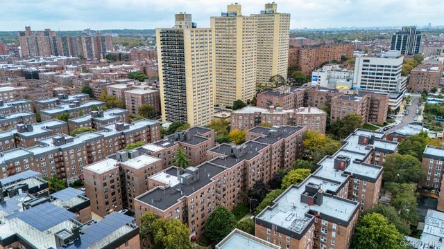 105-30 66th Avenue 3E, Forest Hills, NY 11375