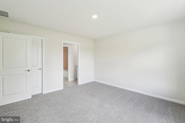 39 AVONWOODS DR, Staunton, VA 24401