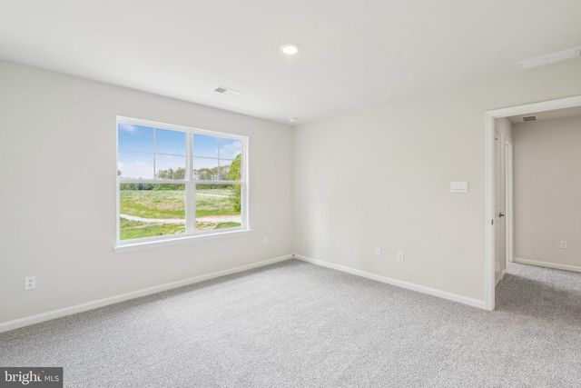 39 AVONWOODS DR, Staunton, VA 24401