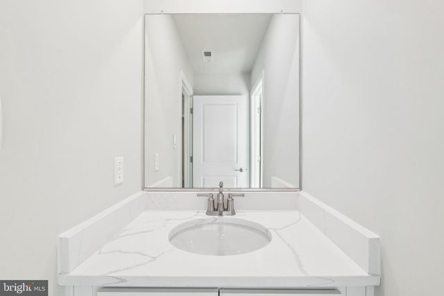 39 AVONWOODS DR, Staunton, VA 24401