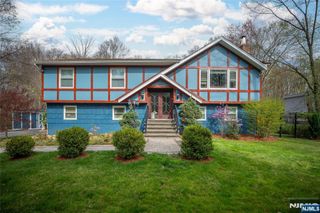 320 Stonetown Road, Ringwood, NJ 07456