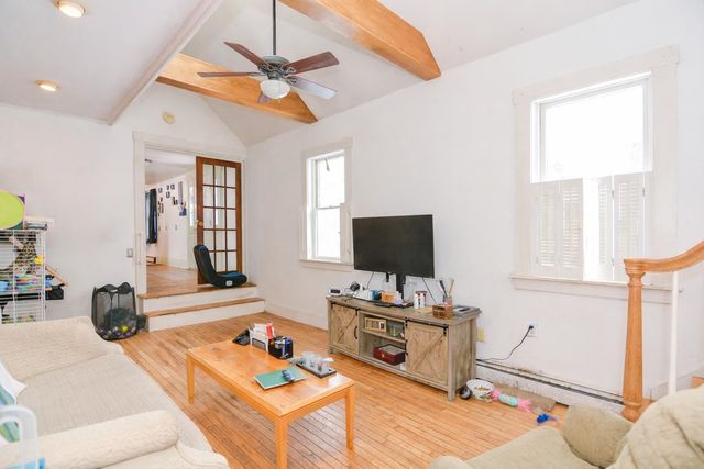 8 Lindy Avenue, Claremont, NH 03743