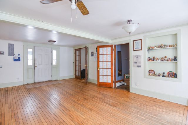 8 Lindy Avenue, Claremont, NH 03743