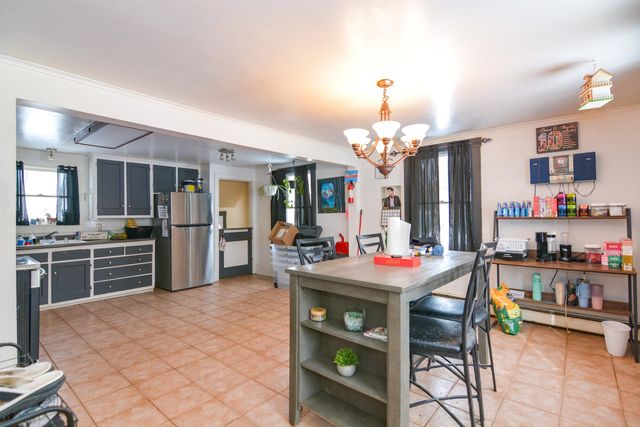 8 Lindy Avenue, Claremont, NH 03743