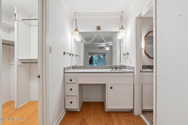 105 Brae Burn Drive, Jackson, MS 39211