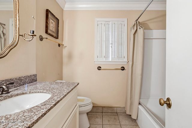 105 Brae Burn Drive, Jackson, MS 39211