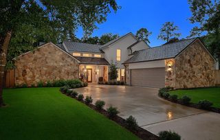 9 Paintedcup Court, The Woodlands, TX 77380