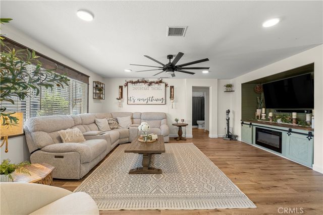 229 Alverstone Street, Hemet, CA 92543