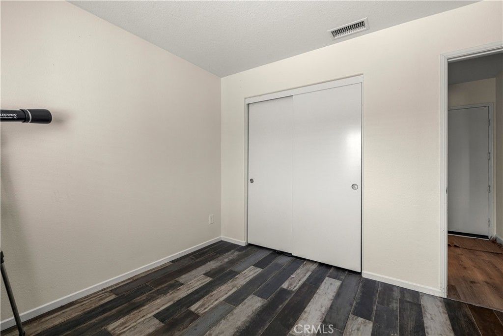 Image 19 of property listing at 229 Alverstone Street, Hemet, CA 92543