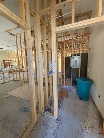 179 Pratt St, Fitchburg, MA 01420