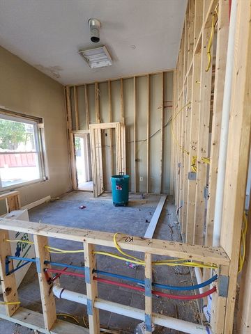 179 Pratt St, Fitchburg, MA 01420