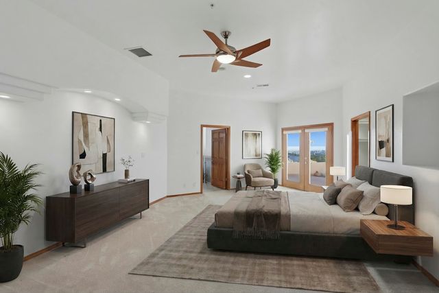 31 Desert Sky Road SE, Albuquerque, NM 87123