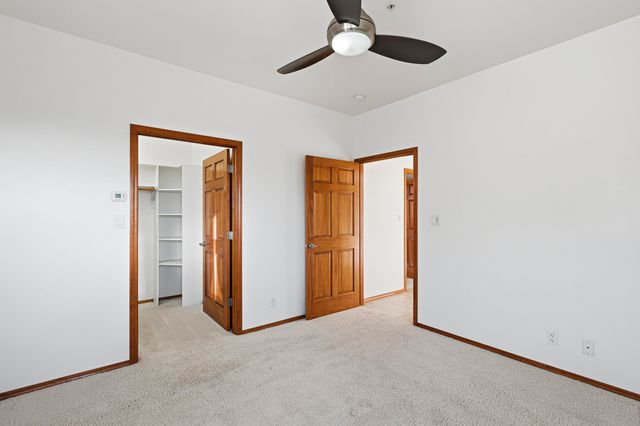 31 Desert Sky Road SE, Albuquerque, NM 87123