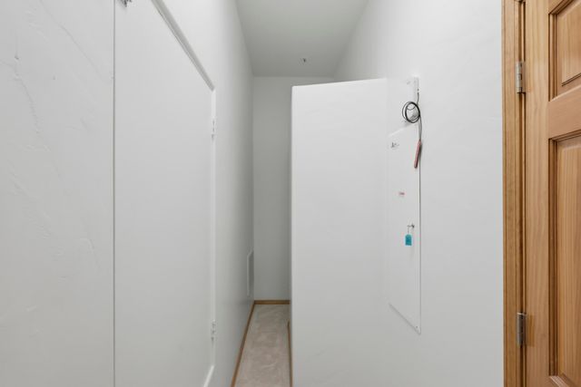 31 Desert Sky Road SE, Albuquerque, NM 87123