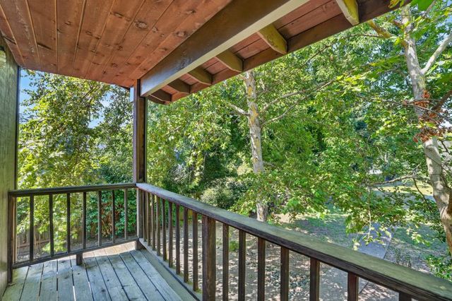 7001 Larkspur Ave, Citrus Heights, CA 95610