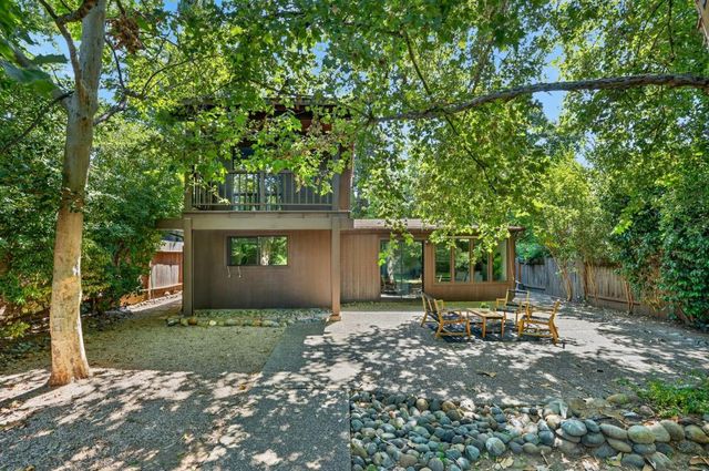 7001 Larkspur Ave, Citrus Heights, CA 95610