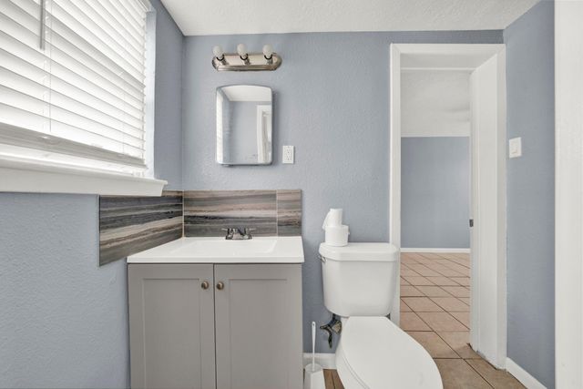 904 Beverly Ave Avenue 6, Pasadena, TX 77506