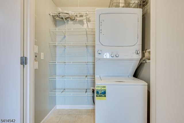 1 Carriage City Plz 1215, Rahway City, NJ 07065