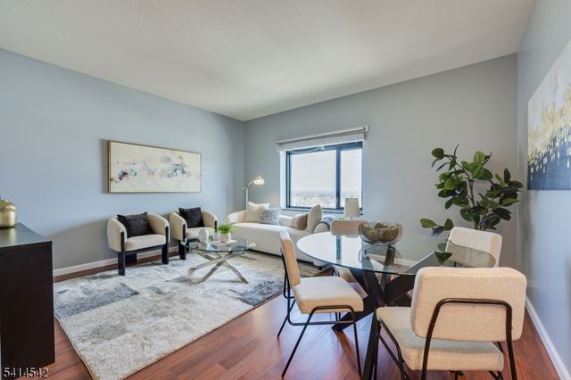 1 Carriage City Plz 1215, Rahway City, NJ 07065