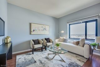 1 Carriage City Plz 1215, Rahway City, NJ 07065