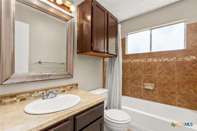 14720 Fm 725, Seguin, TX 78155