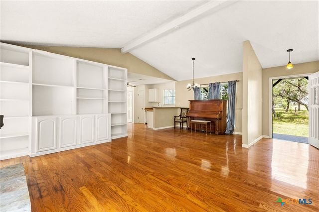 14720 Fm 725, Seguin, TX 78155