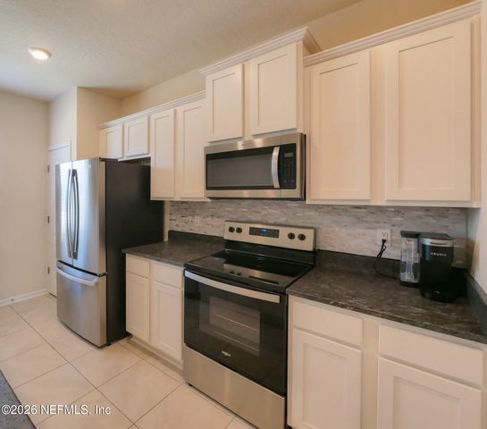 648 YELLOW OAKS Lane, Orange Park, FL 32065