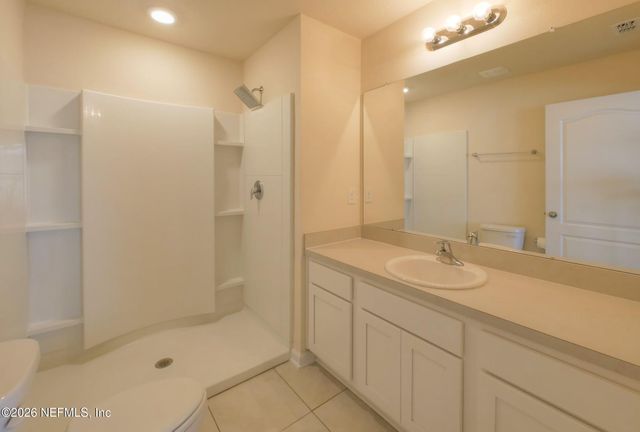 648 YELLOW OAKS Lane, Orange Park, FL 32065