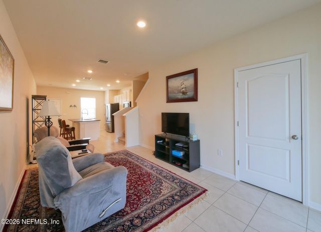 648 YELLOW OAKS Lane, Orange Park, FL 32065