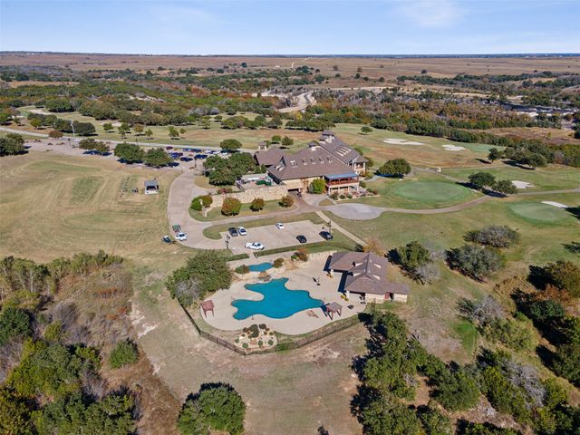 7301 Retreat Boulevard, Cleburne, TX 76033