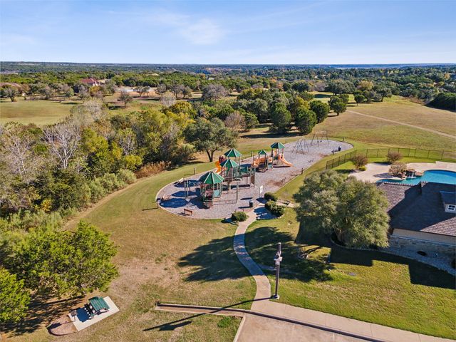 7301 Retreat Boulevard, Cleburne, TX 76033