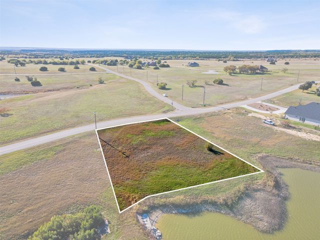 7301 Retreat Boulevard, Cleburne, TX 76033